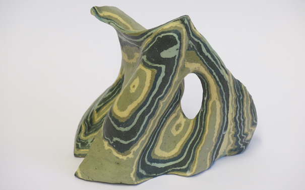 Surge  earthenware (16x16x15cms)